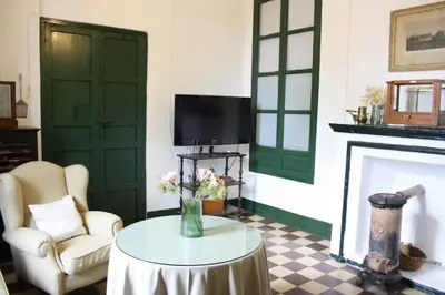 Una televisión o centro de entretenimiento en Real Fundición de Alcora