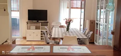 Una televisión o centro de entretenimiento en Precioso apartamento en pleno centro