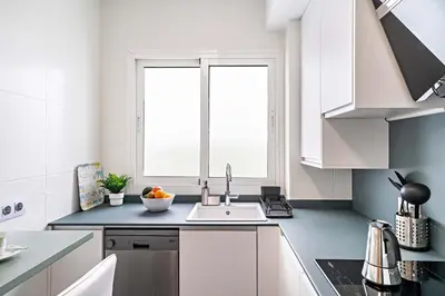 Una cocina o zona de cocina en Elegante piso en la Romanilla