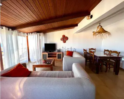 Una televisión o centro de entretenimiento en LA GEODA vivienda vacacional turística 4hab