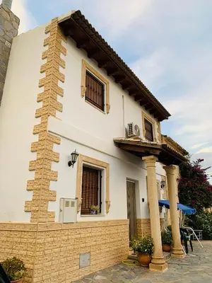 Edificio en el que se encuentra la casa o chalet