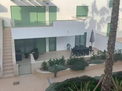 Edificio en el que se encuentra el apartamento