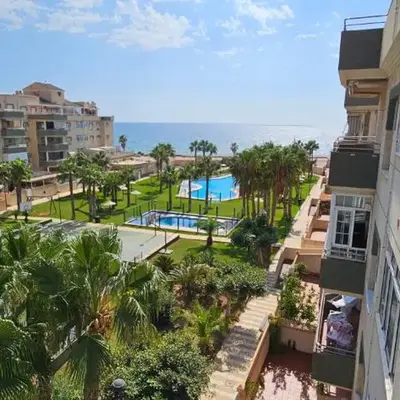 Apartamento primera linea de Playa Climatizado Internet
