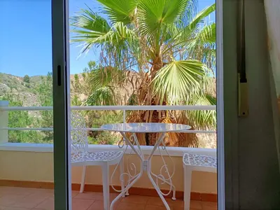 Un balcón o terraza de Fantastic mountain- and sea view Casa Vista Bonita