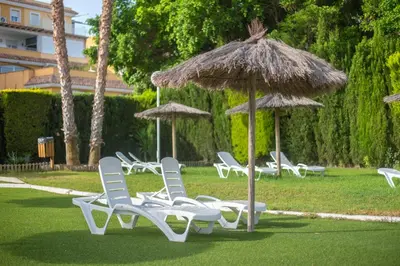 Jardín al aire libre en Casa Mediterránea