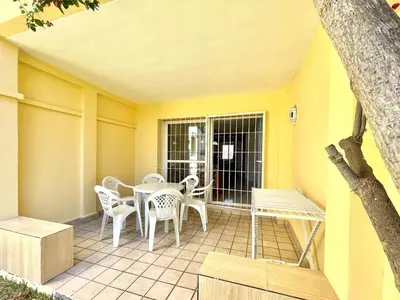 Un patio o zona al aire libre en Apartment by Roquetas Beach