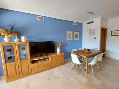Una televisión o centro de entretenimiento en MojacarProperty, Apto Mirador Vera Playa