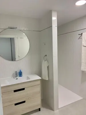 Un baño de EL SOL ANDALUZ - CASA GOYA