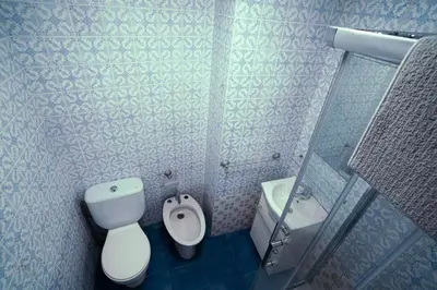 Un baño de Luminoso ático con vistas al mar