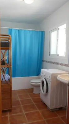 Un baño de Aguamarga