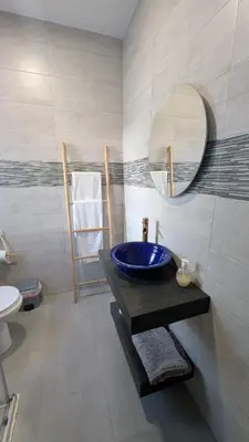 Un baño de CASA LAURA, CASA MARTA y CASA INES