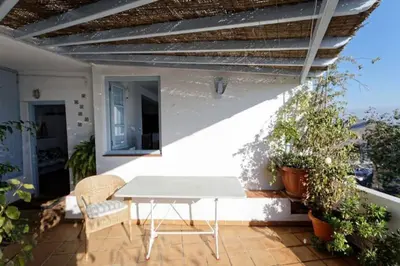 Un balcón o terraza de Lovely house with spectacular view