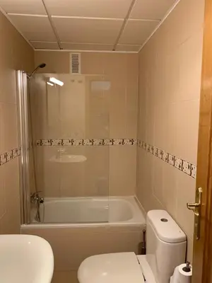 Un baño de ESTUDIO SEGUNDA LÍNEA DE PLAYA