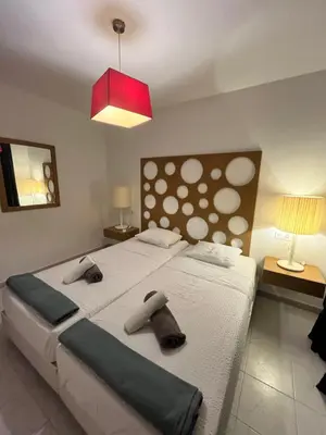 Cama o camas de una habitación en Luna Dorada Vera Playa- bajo
