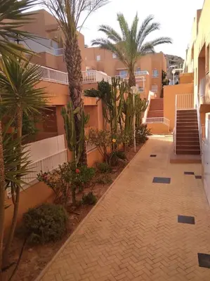 Plano de Estupendo apartamento con vistas directas al mar