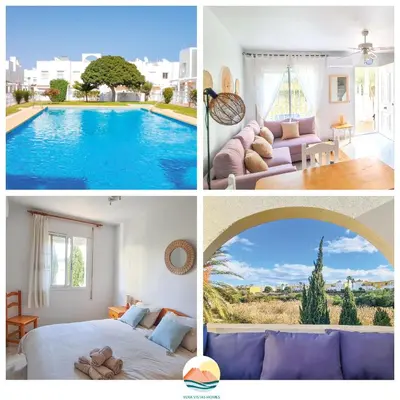 Piscina en o cerca de Garden vistas. Hermoso dúplex con patio, solárium y piscina.