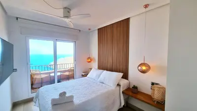 Cama o camas de una habitación en Oasis de Lujo Frente al Mar - by Aloha Palma