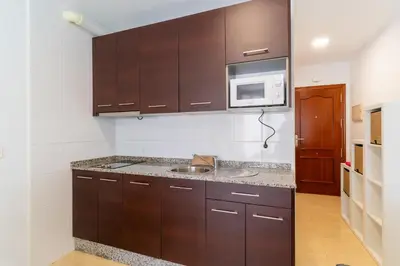 Una cocina o zona de cocina en Santa Ana