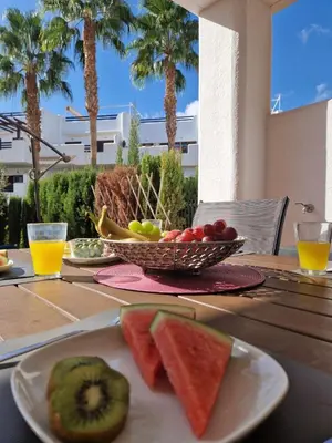 Comida en o cerca de este apartamento