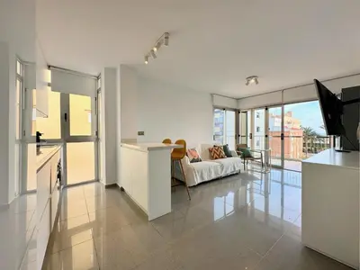 Una televisión o centro de entretenimiento en Zarauz sea views. Águilas Costa Cálida.