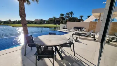 Paisaje cerca de esta villa