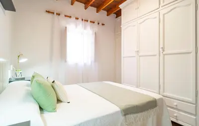 Cama o camas de una habitación en Awesome Apartment In Hortichuelas