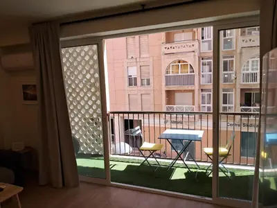 Un balcón o terraza de Apartamento Playa Paseo Marítimo Almería