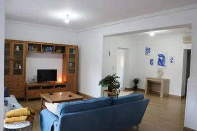 Una televisión o centro de entretenimiento en Casa La Vuelta