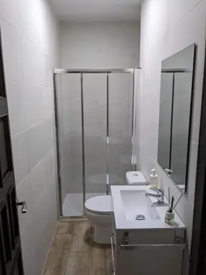 Un baño de Apartamento Zapillo Almería