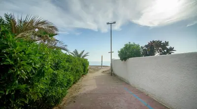 Plano de Natura Mediterranea 2 dormitorios naturista junto al mar