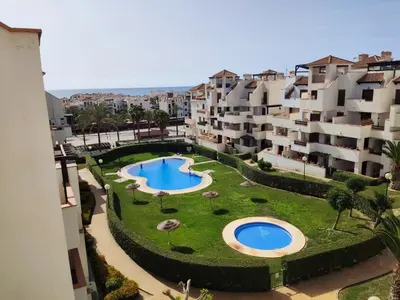 Piscina en o cerca de Urbanización Altos de Nuevo Vera