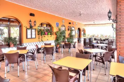 Un restaurante o sitio para comer en Venta de Terreros