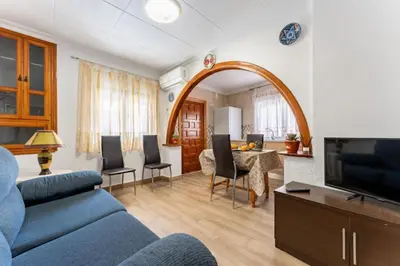 Una televisión o centro de entretenimiento en CT 298 AL - Faro's Happy Nest