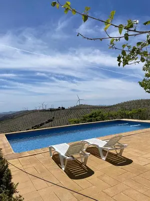 Piscina en o cerca de Casa Rural Las Cales