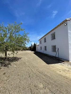 Edificio en el que se encuentra la casa o chalet