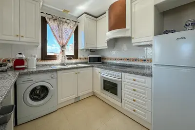 Una cocina o zona de cocina en R2303 Pueblo Barea Vera Playa Almería