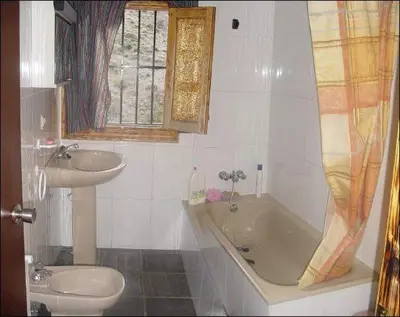 Un baño de Puntal Reondo