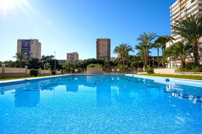 Plano de Estudio Aguadulce Sur, Vistas al mar, piscina y playa a 5 min