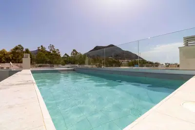 Piscina en o cerca de Artes Homes