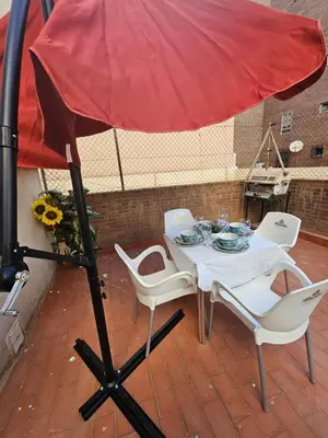 Un patio o zona al aire libre en Apartamento Montserrat