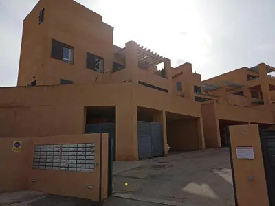 Edificio en el que se encuentra el apartamento