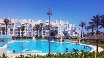Piscina en o cerca de Beautiful 2 bedroom penthouse