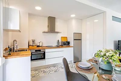 Una cocina o zona de cocina en Ático El Faro
