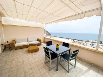 Un balcón o terraza de Candela 53 Dúplex con terraza y piscina