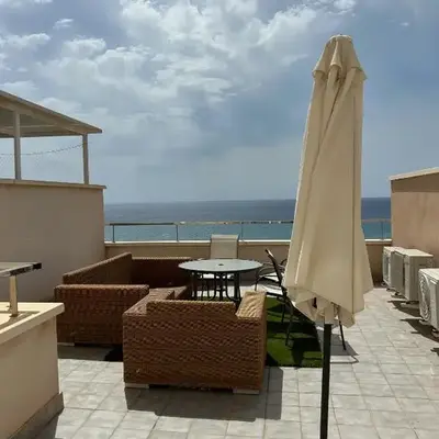 Candela 53 Dúplex con terraza y piscina