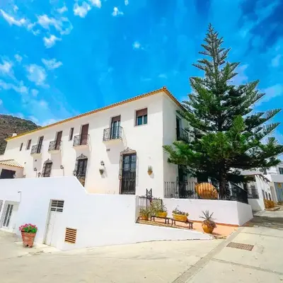 HOTEL MUSEO Lucainena