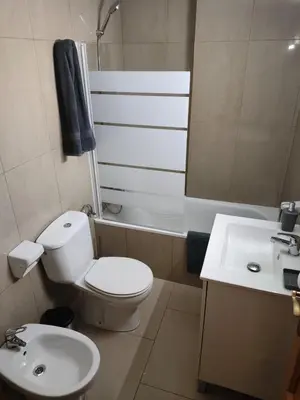 Un baño de Ely Home