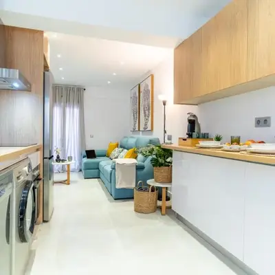 TrendyHomes Oasis Pantera