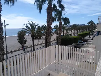 Plano de terraza al mar
