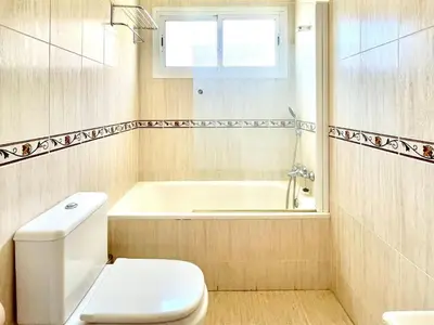 Un baño de Apartment in Roquetas near Beaches